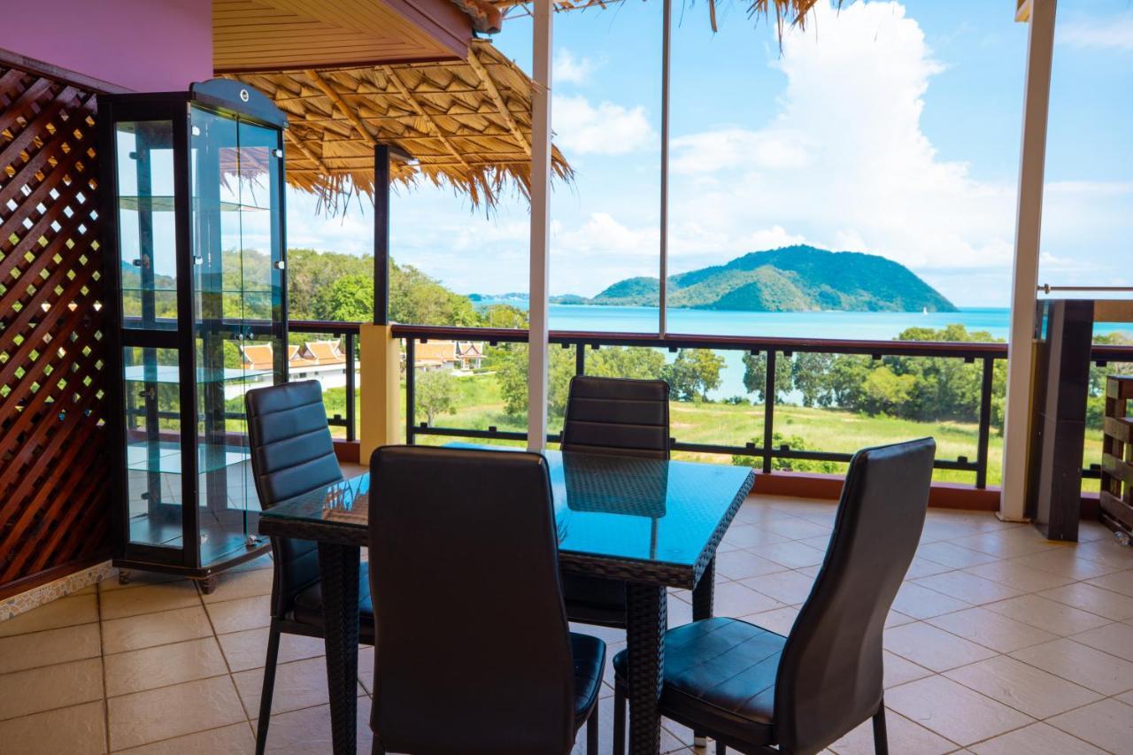 Phuket Kana International Hotel普吉岛卡娜国际酒店 Rawai Экстерьер фото