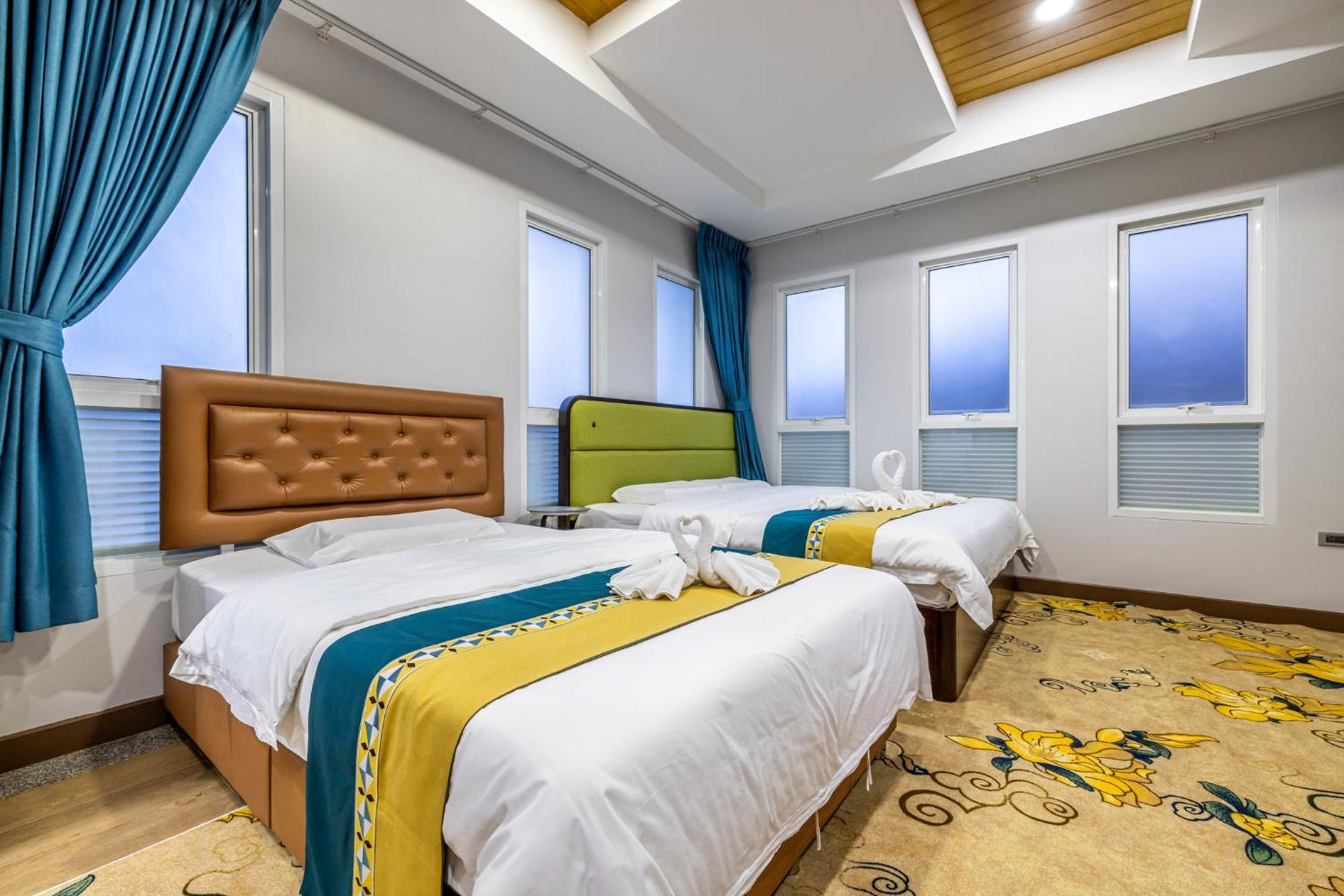 Phuket Kana International Hotel普吉岛卡娜国际酒店 Rawai Экстерьер фото